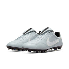 Load image into Gallery viewer, The Nike Premier 3 FG