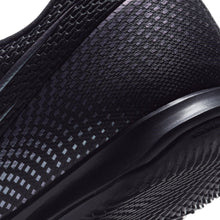 Cargar imagen en el visor de la galería, Nike Mercurial Vapor 13 Academy Indoor