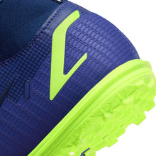 Cargar imagen en el visor de la galería, Nike Jr. Mercurial Superfly 8 Academy TF