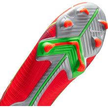 Cargar imagen en el visor de la galería, Nike Mercurial Superfly 8 Academy FG/MG
