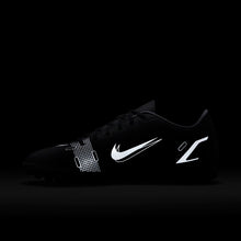 Load image into Gallery viewer, Nike Mercurial Vapor 14 Club TF
