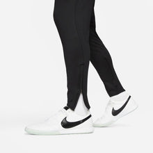 Cargar imagen en el visor de la galería, Nike Dri-FIT Strike Men's Soccer Pants
