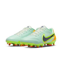 Cargar imagen en el visor de la galería, Nike Legend 9 Academy FG/MG