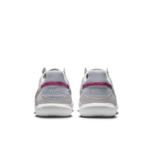 Load image into Gallery viewer, Nike Streetgato IC