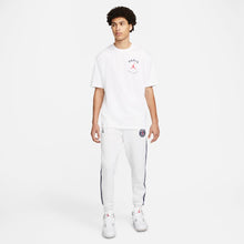 Load image into Gallery viewer, Nike Paris Saint-Germain Men's Logo T-Shirt
