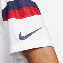 Load image into Gallery viewer, Nike Men&#39;s USA 22/23 Authentic Home Jersey
