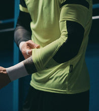 Load image into Gallery viewer, Youth Storelli ExoShield Gladiator Jersey