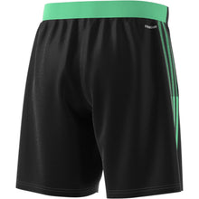 Cargar imagen en el visor de la galería, Men's adidas Manchester United Shorts