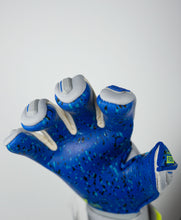 Load image into Gallery viewer, reusch Attrakt Freegel Fusion Goaliator