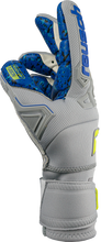 Load image into Gallery viewer, Reusch Attrakt Freegel Fusion Ortho-Tec Goaliator