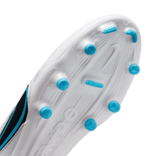 Cargar imagen en el visor de la galería, Nike Tiempo Legend 9 Club FG/MG