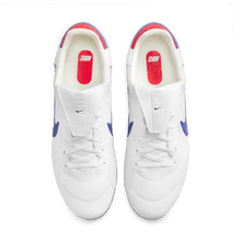 Cargar imagen en el visor de la galería, The Nike Premier 3 FG
