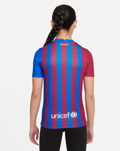 Load image into Gallery viewer, Nike Youth Barcelona 21/22 Home Jersey
