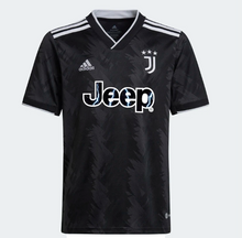 Cargar imagen en el visor de la galería, adidas Juventus Youth 22/23 Away Jersey