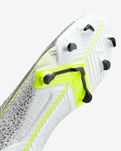 Cargar imagen en el visor de la galería, Nike Mercurial Vapor 14 Academy FG/MG