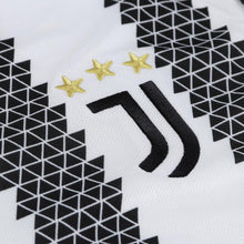 Load image into Gallery viewer, adidas Juventus 22/23 Home Jersey Youth
