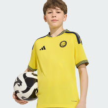 Load image into Gallery viewer, adidas Youth Al Nassr 26/27 N&amp;N Home Stadium Jersey
