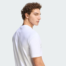 Cargar imagen en el visor de la galería, adidas Men's Argentina DNA Graphic T-Shirt
