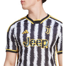 Cargar imagen en el visor de la galería, adidas Mens Juventus 23/24 Home Jersey
