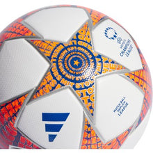 Cargar imagen en el visor de la galería, adidas W UCL League ball
