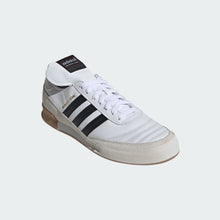 Cargar imagen en el visor de la galería, adidas Mundial Goal
