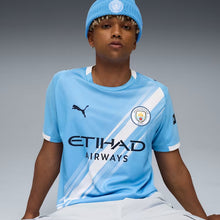 Load image into Gallery viewer, Puma Men's Manchester City 25/26 Home Stadium Jersey
