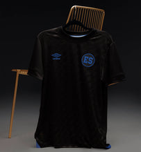 Cargar imagen en el visor de la galería, Umbro Men&#39;s El Salvador 3rd Jersey 25/26
