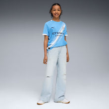 Load image into Gallery viewer, Puma Youth Manchester City 25/26 Home Replica
