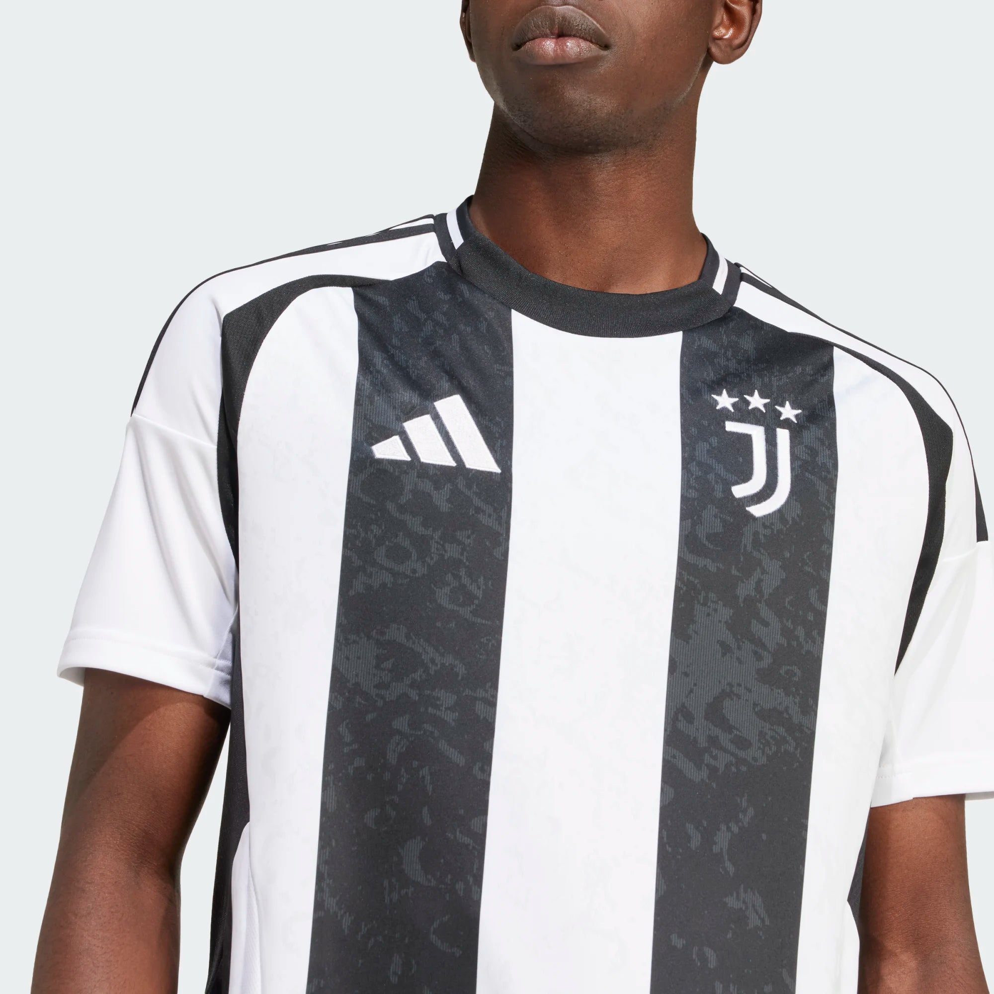 adidas Men s Juventus 24 25 Home Jersey Rockville Sterling Soccer Supplies