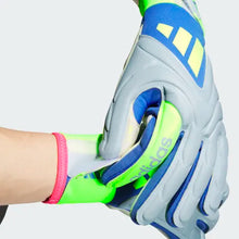 Cargar imagen en el visor de la galería, adidas Copa GL Gloves League
