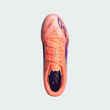 Cargar imagen en el visor de la galería, adidas F50 Club IN
