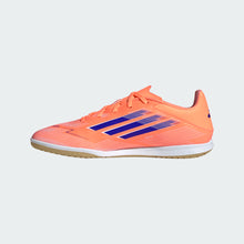 Cargar imagen en el visor de la galería, adidas F50 Club IN
