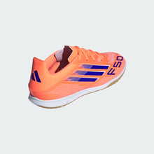 Cargar imagen en el visor de la galería, adidas F50 Club IN
