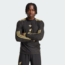 Cargar imagen en el visor de la galería, adidas Men&#39;s Mexico Gold Long Sleeve Jersey

