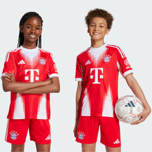 Cargar imagen en el visor de la galería, adidas Youth FC Bayern Munich 25/26 Home Jersey
