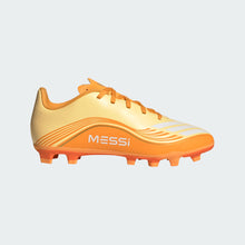 Cargar imagen en el visor de la galería, adidas F50 Messi Club FG J
