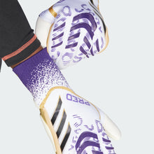 Cargar imagen en el visor de la galería, adidas Predator GL Pro Goalkeeper Gloves
