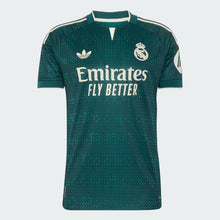 Cargar imagen en el visor de la galería, adidas Men's Real Madrid 26/27 Authentic Away Jersey
