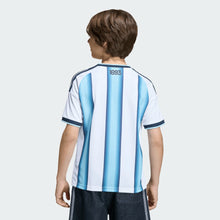 Cargar imagen en el visor de la galería, adidas Youth Argentina Home Stadium Jersey 2026
