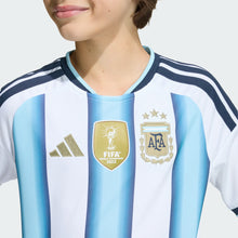 Cargar imagen en el visor de la galería, adidas Youth Argentina Home Stadium Jersey 2026
