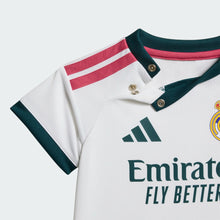 Cargar imagen en el visor de la galería, adidas Real Madrid 26/27 Home Baby Kit
