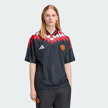 Cargar imagen en el visor de la galería, adidas Men's Manchester United 26/27 Stadium Jersey
