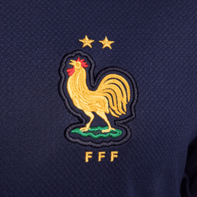 Cargar imagen en el visor de la galería, Nike Men&#39;s Dri-Fit France 2024/25 Strike Top
