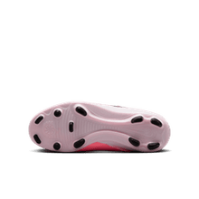 Load image into Gallery viewer, Nike Jr. Phantom Luna 2 Club FG/MG
