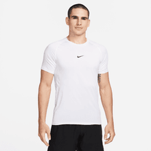 Cargar imagen en el visor de la galería, Nike Pro Men&#39;s Dri-FIT Slim Short-Sleeve Top
