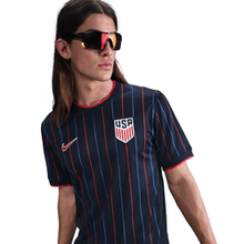 Cargar imagen en el visor de la galería, Nike Men&#39;s USMNT 2025 Away Jersey
