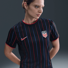 Cargar imagen en el visor de la galería, Nike Men&#39;s USMNT 2025 Away Jersey
