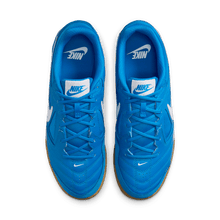 Cargar imagen en el visor de la galería, Nike Gato IC
