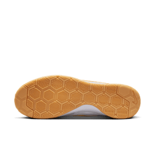 Cargar imagen en el visor de la galería, Nike Gato IC
