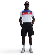 Cargar imagen en el visor de la galería, Nike Men&#39;s England 2025 (Women&#39;s) Stadium Home Jersey
